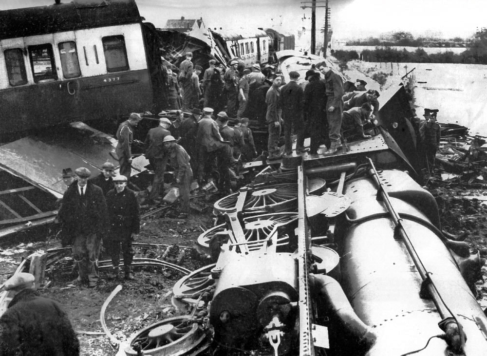 Railway accident site at Norton Fitzwarren in 1940